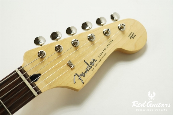 Made in Japan Hybrid II Stratocaster - Black